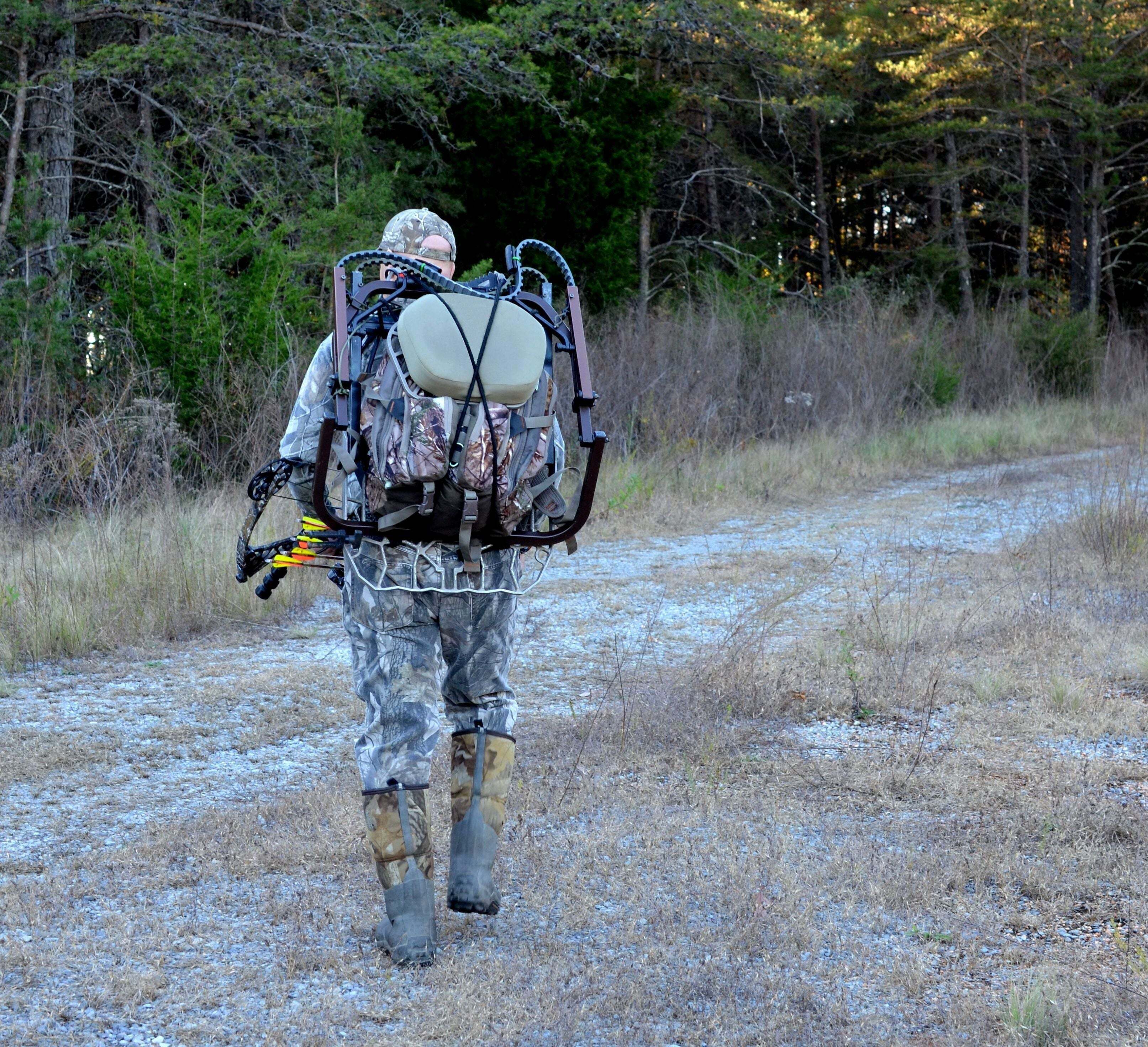 7 Best Bow Hunting Backpacks Hunting Bow